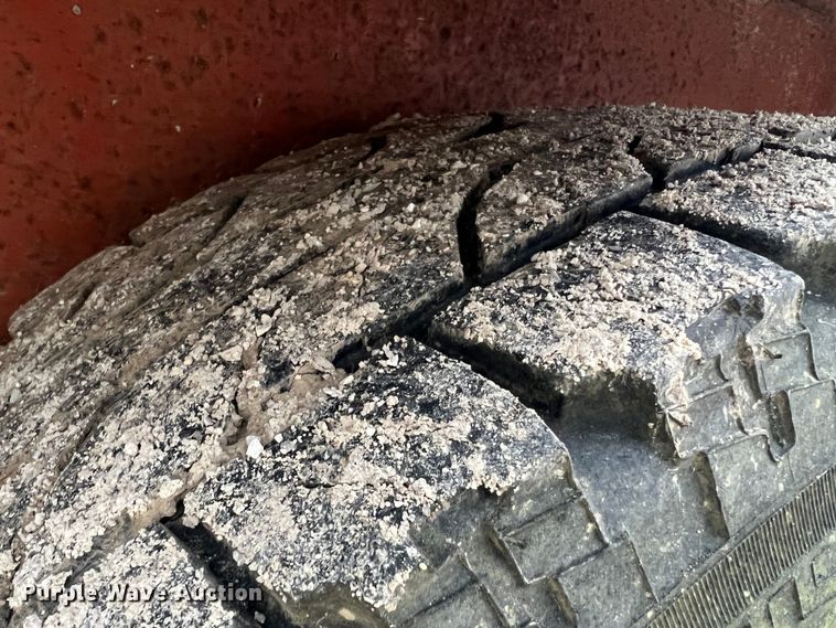 image for item JU9696 1989 Ditch Witch S5A  tilt deck equipment trailer