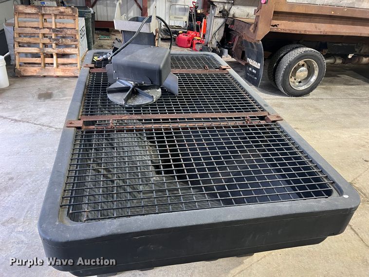 image for item JU9697 Buyers Salt Dogg SHPE 1500 Series  spreader