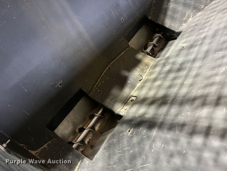 image for item JU9697 Buyers Salt Dogg SHPE 1500 Series  spreader