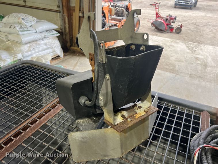 image for item JU9697 Buyers Salt Dogg SHPE 1500 Series  spreader