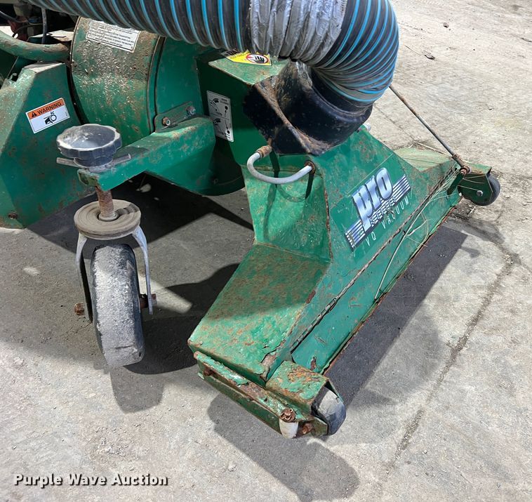 image for item JU9698 Billy Goat VQ802SPH  lawn vacuum