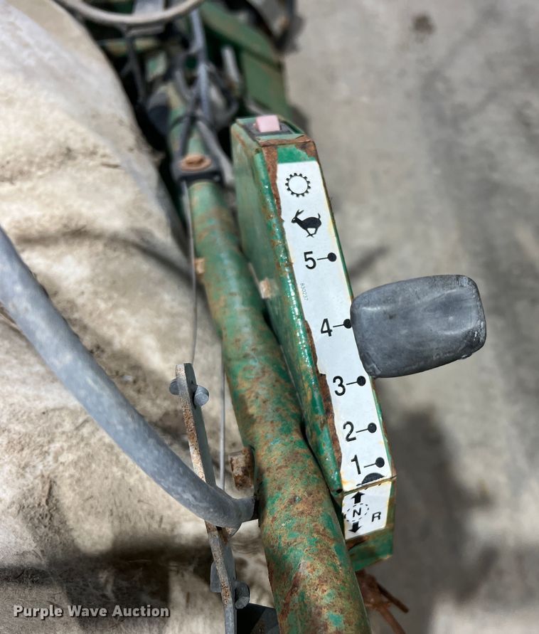 image for item JU9698 Billy Goat VQ802SPH  lawn vacuum