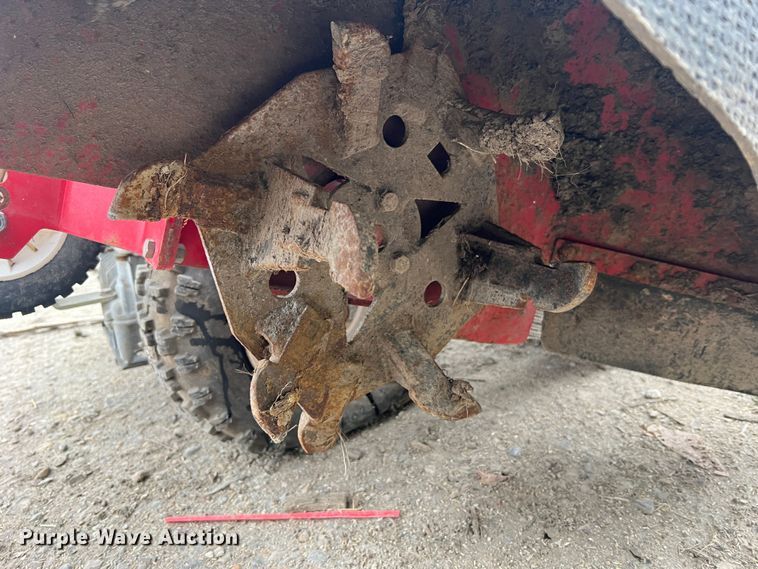 image for item JU9699 Turf TeQ 1304B  bed edger