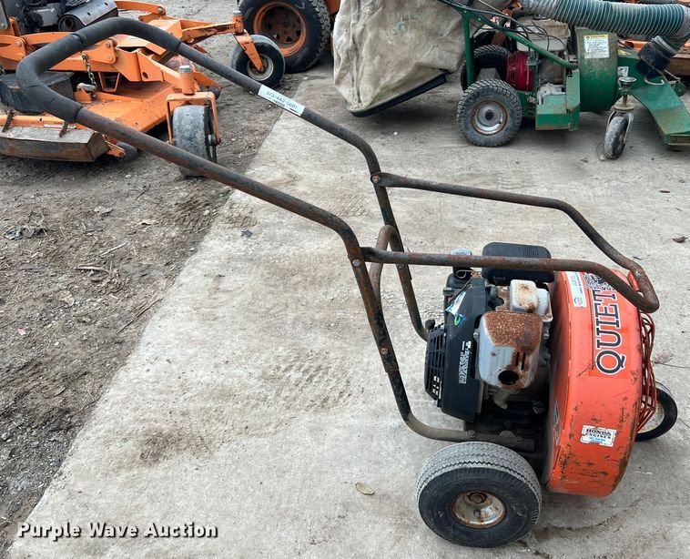 image for item JU9703 Billy Goat QB553HC  blower