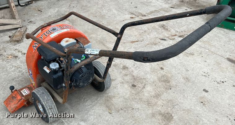 image for item JU9703 Billy Goat QB553HC  blower