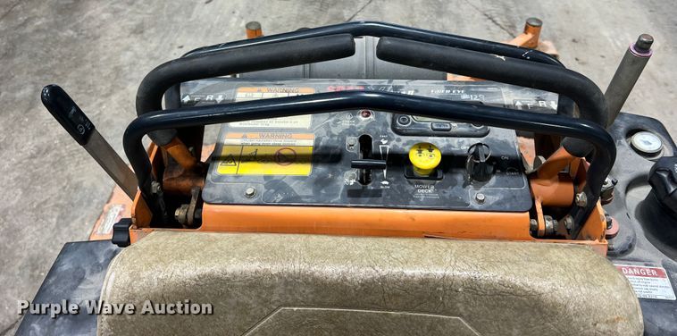 image for item JU9706 Scag V-Ride 2  ZTR lawn mower