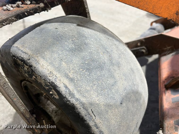 image for item JU9706 Scag V-Ride 2  ZTR lawn mower