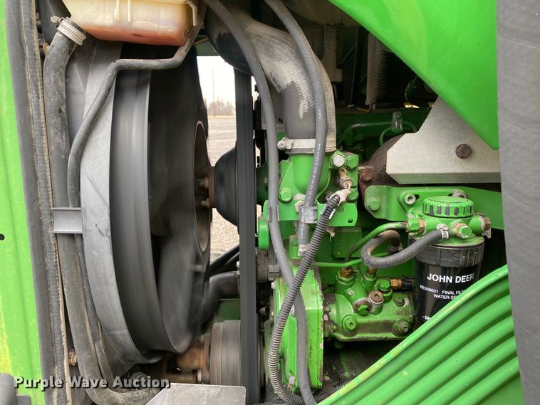 image for item JW9214 2003 John Deere 6415 tractor