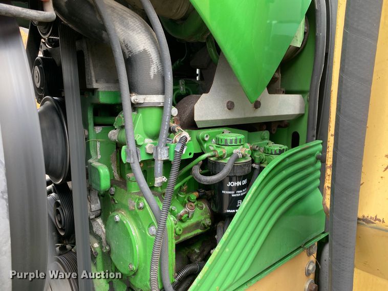 image for item JW9214 2003 John Deere 6415 tractor