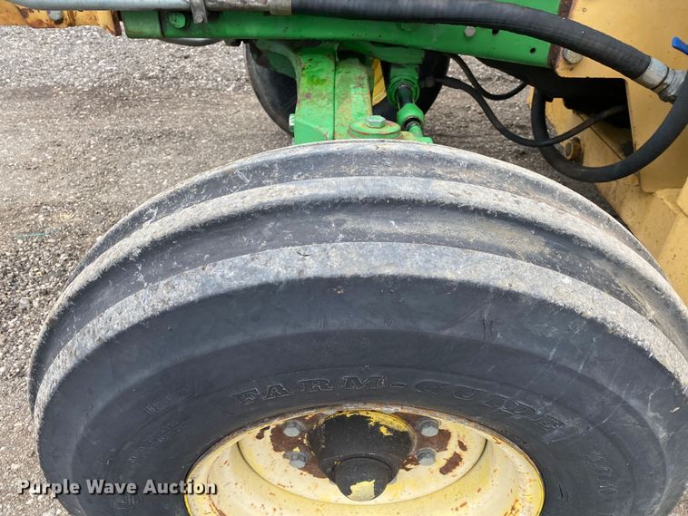 image for item JW9214 2003 John Deere 6415 tractor