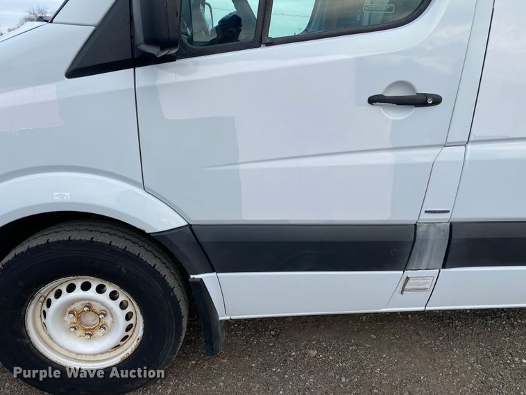 image for item JW9220 2011 Mercedes Benz Sprinter 2500  van