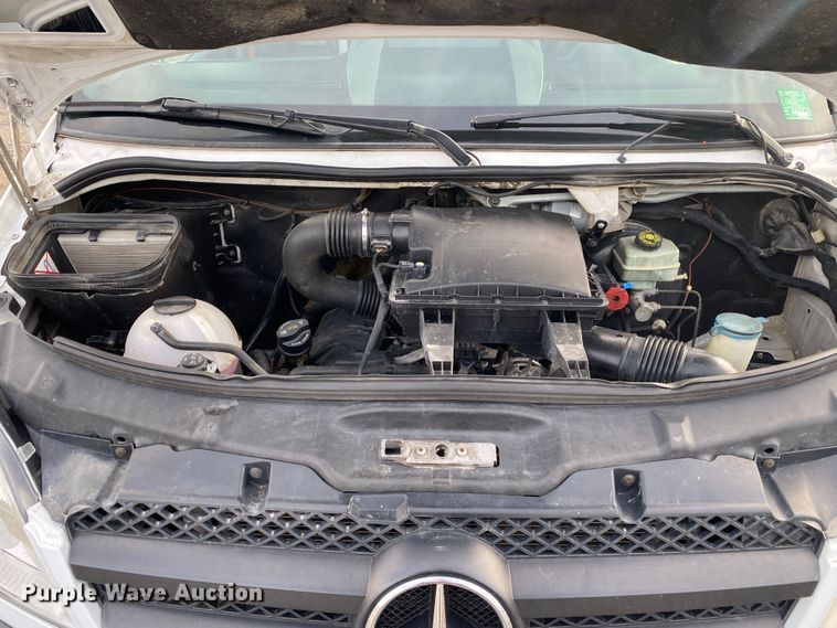 image for item JW9220 2011 Mercedes Benz Sprinter 2500  van