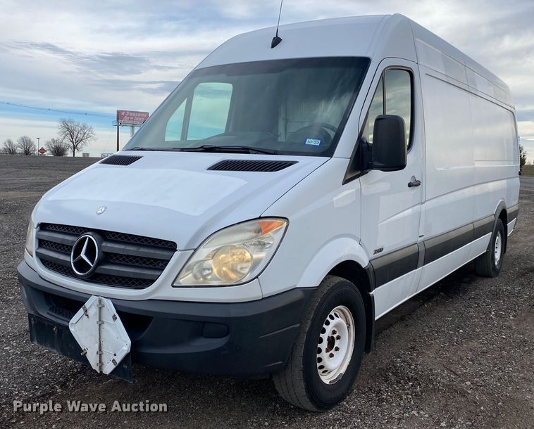 image for item JW9221 2012 Mercedes Benz Sprinter 2500  van
