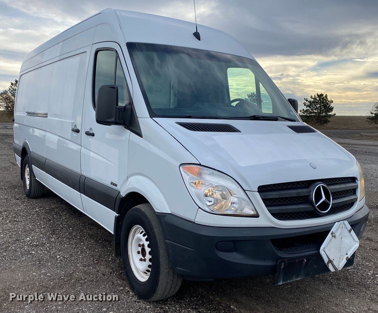image for item JW9221 2012 Mercedes Benz Sprinter 2500  van