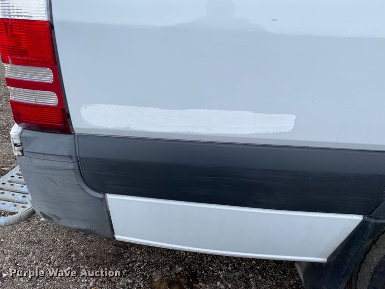 image for item JW9221 2012 Mercedes Benz Sprinter 2500  van