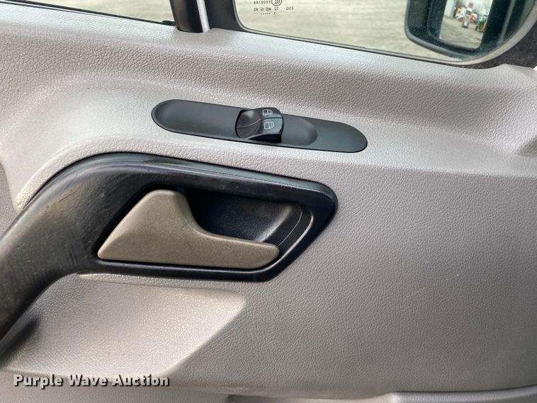 image for item JW9221 2012 Mercedes Benz Sprinter 2500  van