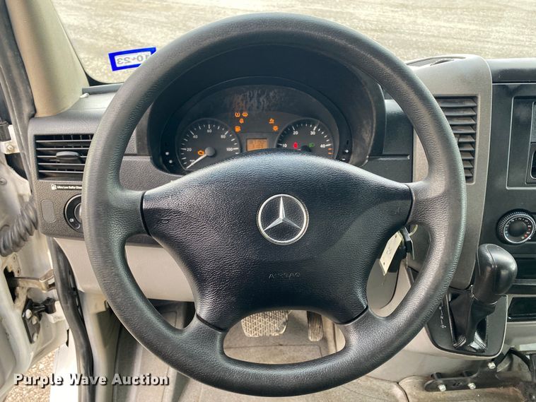 image for item JW9221 2012 Mercedes Benz Sprinter 2500  van