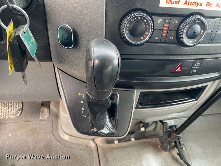 image for item JW9221 2012 Mercedes Benz Sprinter 2500  van