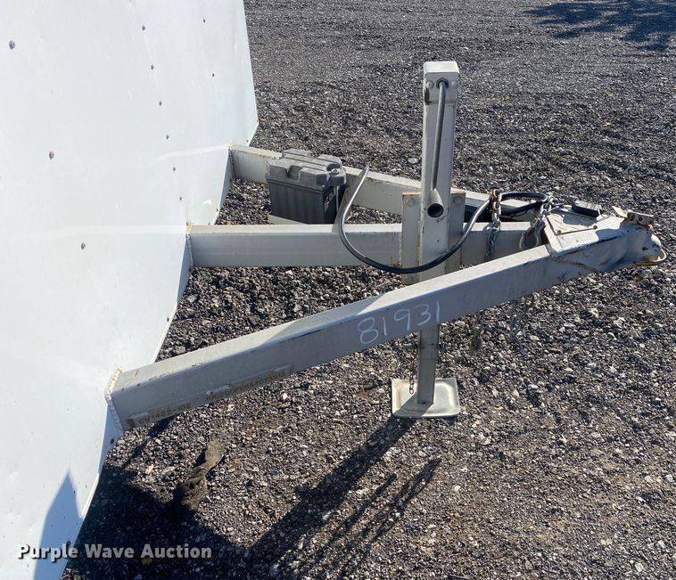 image for item JW9226 2010 Wells Cargo  enclosed cargo trailer