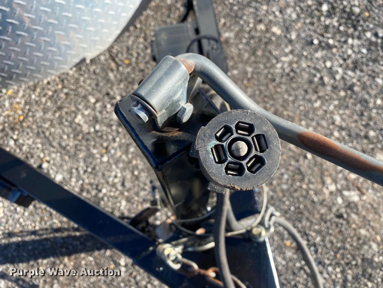 image for item JW9229 2013 Wells Cargo  enclosed cargo trailer