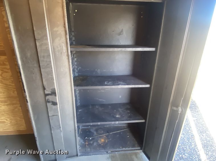 image for item JW9229 2013 Wells Cargo  enclosed cargo trailer