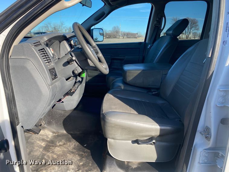 image for item JW9230 2007 Dodge Ram 2500HD  Quad Cab utility bed pickup truck