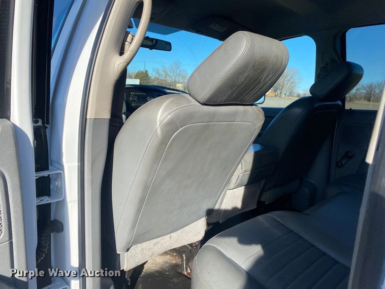 image for item JW9230 2007 Dodge Ram 2500HD  Quad Cab utility bed pickup truck