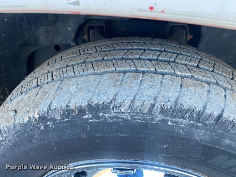 image for item JW9230 2007 Dodge Ram 2500HD  Quad Cab utility bed pickup truck