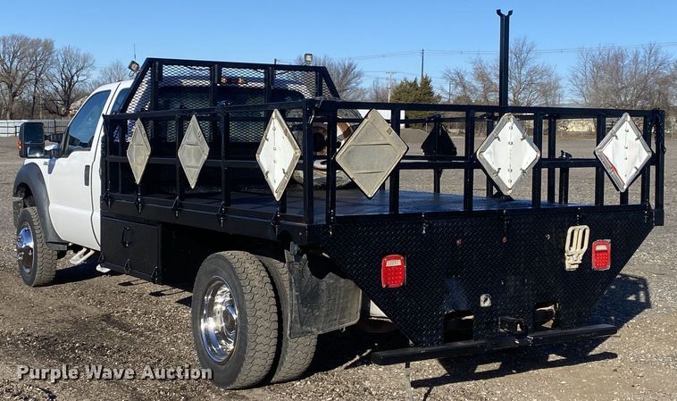 image for item JW9231 2012 Ford F550 Super Duty SuperCab flatbed truck