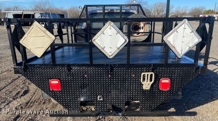 image for item JW9231 2012 Ford F550 Super Duty SuperCab flatbed truck