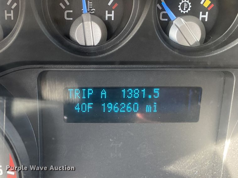 image for item JW9231 2012 Ford F550 Super Duty SuperCab flatbed truck