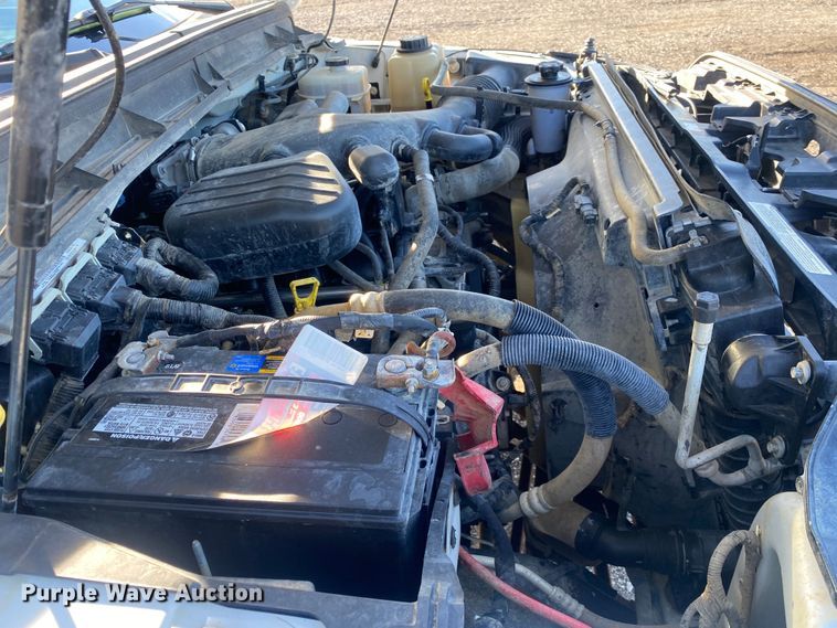 image for item JW9231 2012 Ford F550 Super Duty SuperCab flatbed truck