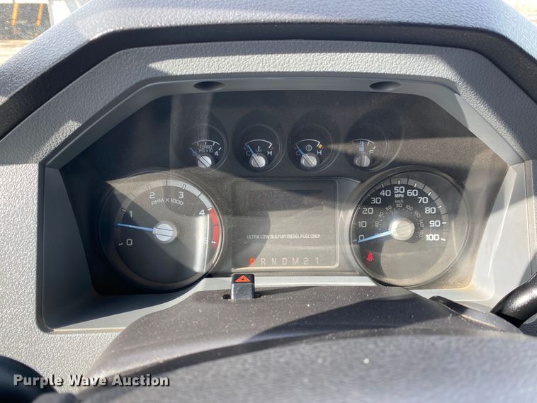 image for item JW9237 2012 Ford F450 Super Duty XL   Crew Cab utility / service truck