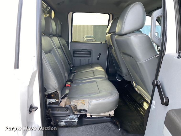 image for item JW9237 2012 Ford F450 Super Duty XL   Crew Cab utility / service truck