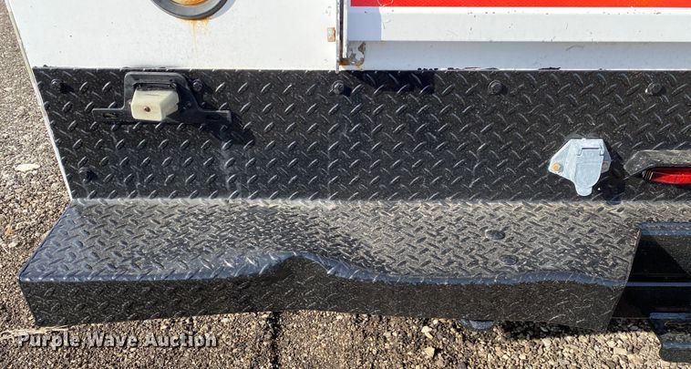 image for item JW9237 2012 Ford F450 Super Duty XL   Crew Cab utility / service truck