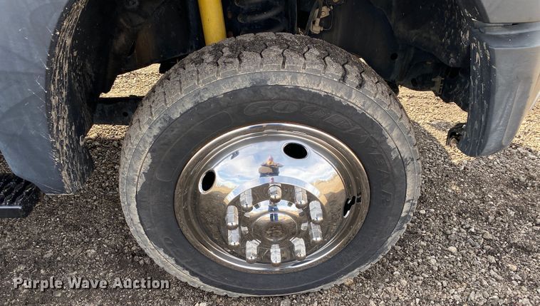 image for item JW9237 2012 Ford F450 Super Duty XL   Crew Cab utility / service truck