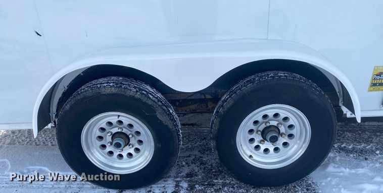 image for item JW9240 2017 United Trailers UXT-716TA52-8.5  enclosed cargo trailer