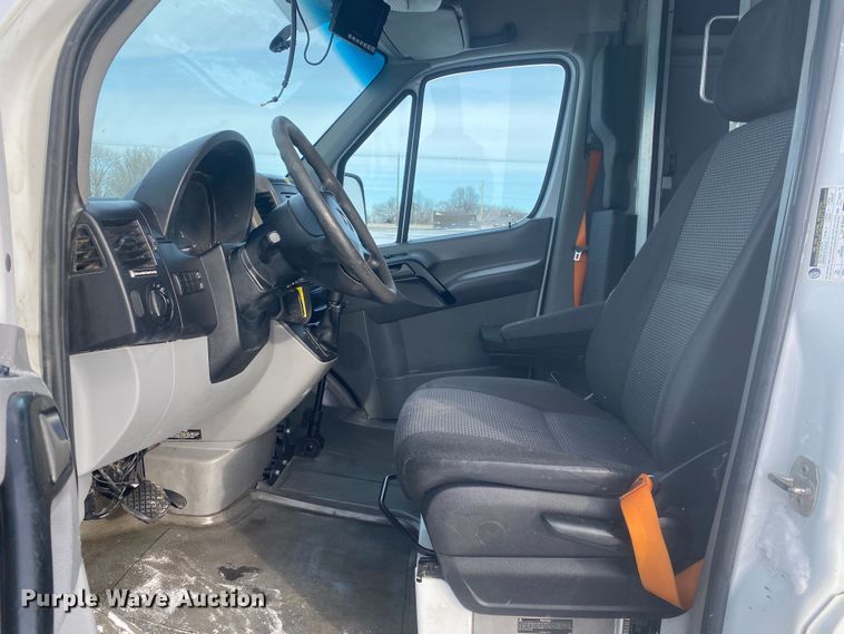 image for item JW9241 2012 Mercedes Benz Sprinter 2500  van