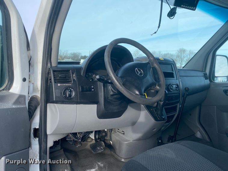 image for item JW9241 2012 Mercedes Benz Sprinter 2500  van
