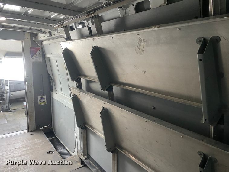 image for item JW9241 2012 Mercedes Benz Sprinter 2500  van