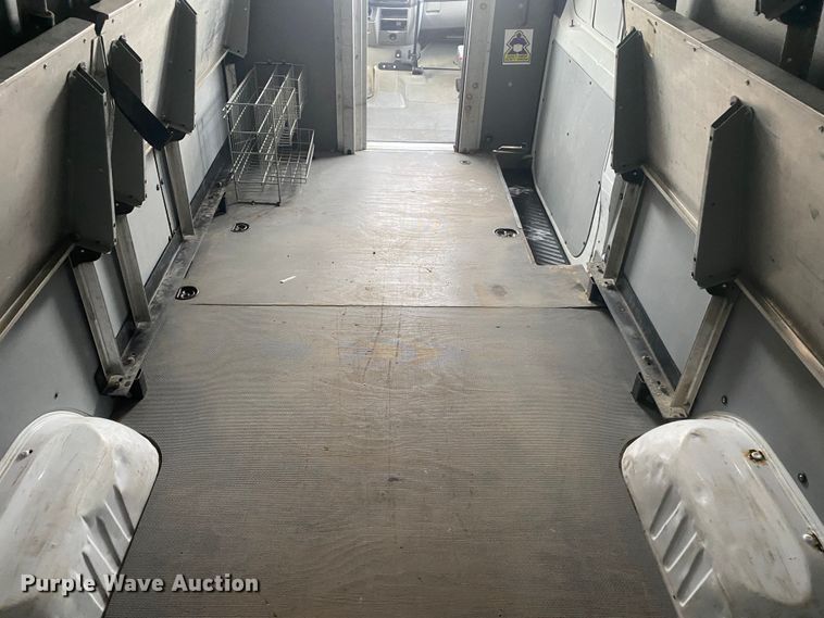 image for item JW9241 2012 Mercedes Benz Sprinter 2500  van