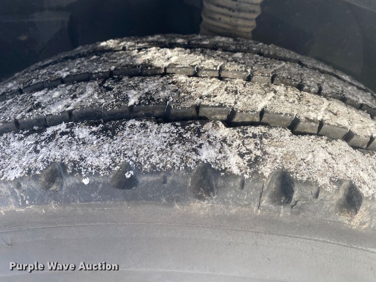 image for item JW9241 2012 Mercedes Benz Sprinter 2500  van