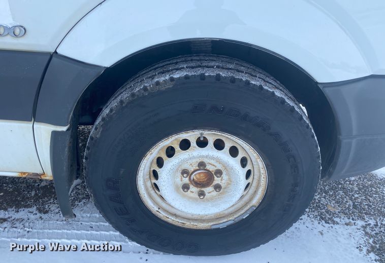 image for item JW9241 2012 Mercedes Benz Sprinter 2500  van