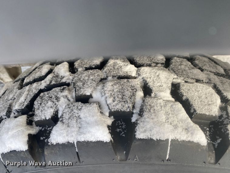 image for item JW9241 2012 Mercedes Benz Sprinter 2500  van