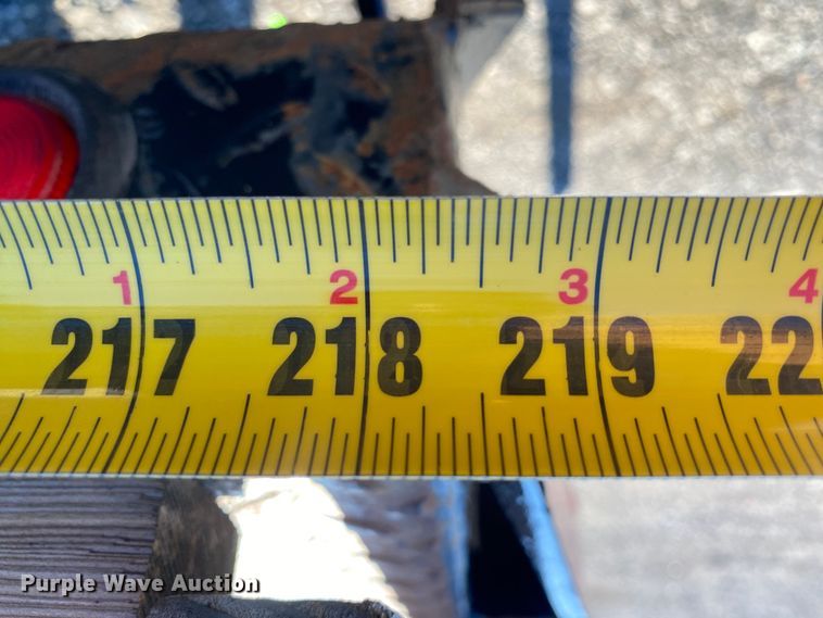 image for item JW9244 2006 Ford F650 Super Duty  flatbed truck