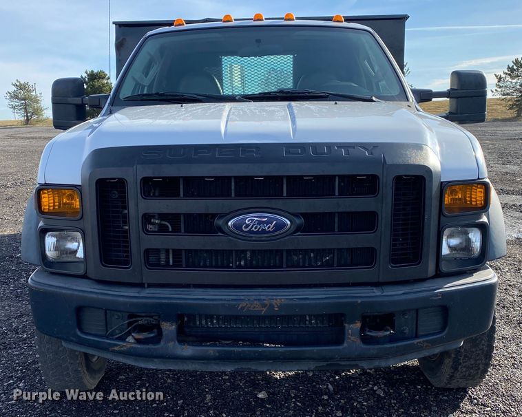 image for item JW9263 2008 Ford F450 Super Duty  dump flatbed truck