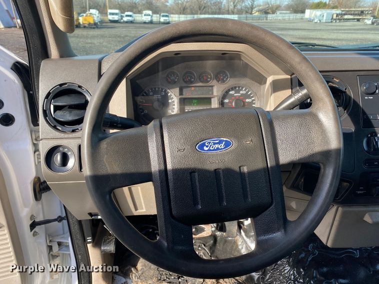 image for item JW9263 2008 Ford F450 Super Duty  dump flatbed truck