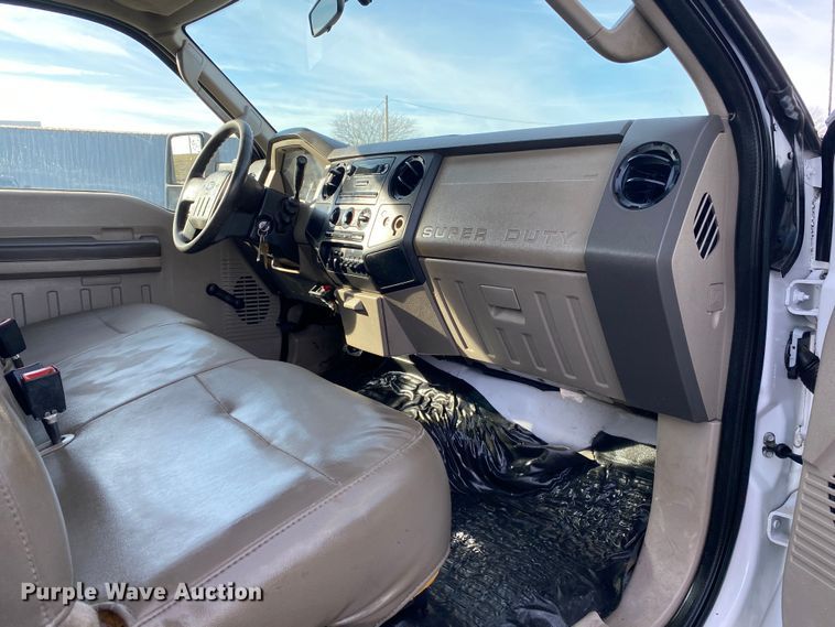 image for item JW9263 2008 Ford F450 Super Duty  dump flatbed truck