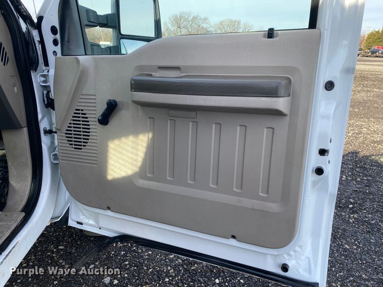 image for item JW9263 2008 Ford F450 Super Duty  dump flatbed truck