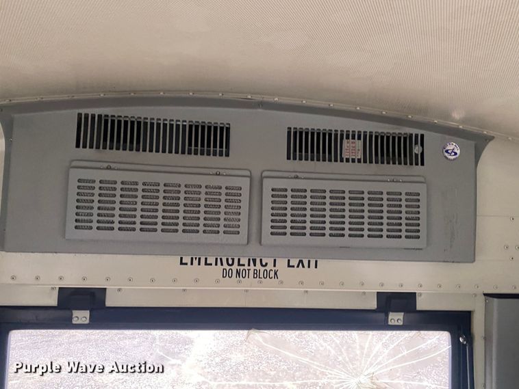 image for item JW9270 2013 International  school bus